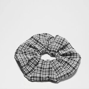 Lululemon Athletica Black and White Plaid Scrunchie